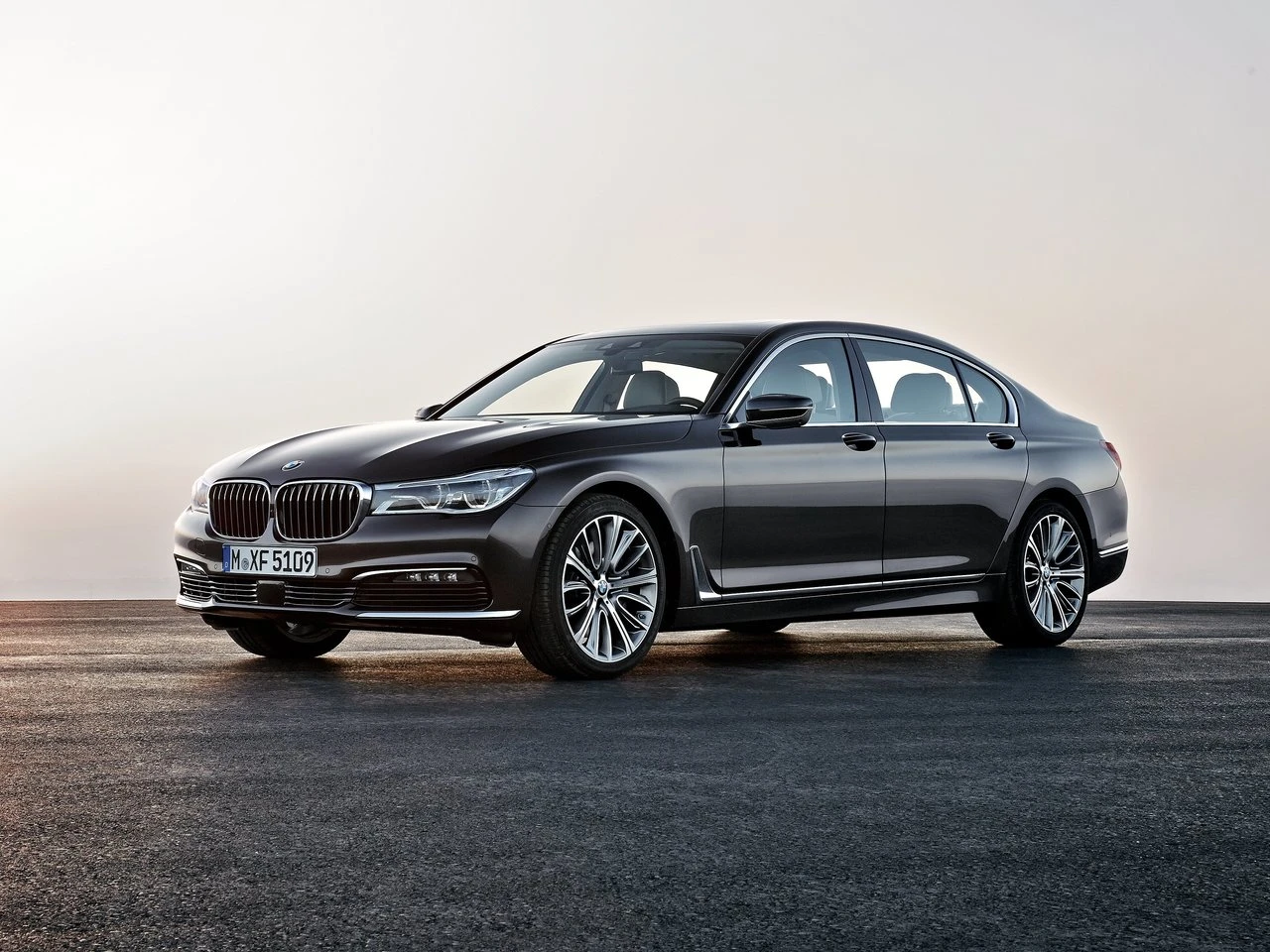 BMW 7 серия