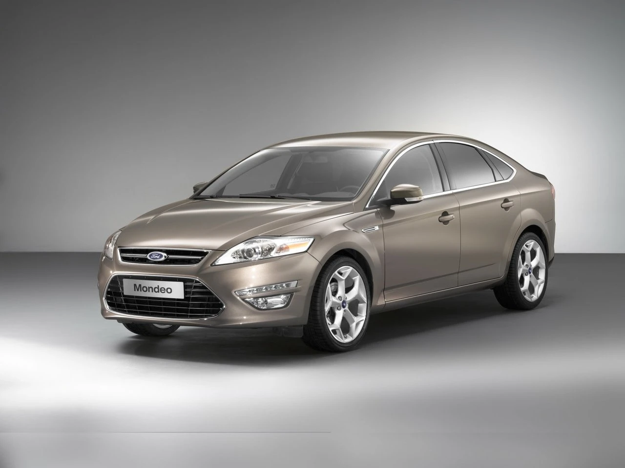 Ford Mondeo 2010–2014