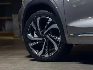 Geely Monjaro 2021–2025