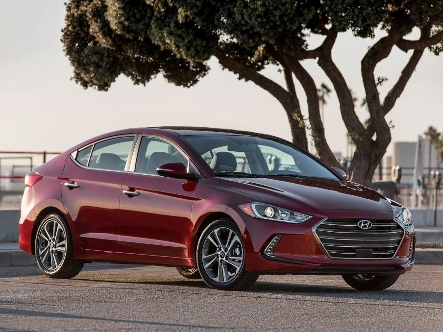 Hyundai Avante 2015–2018