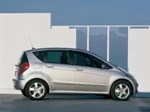 Mercedes-Benz A-Класс 2004–2008