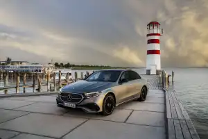 Mercedes-Benz экстерьер