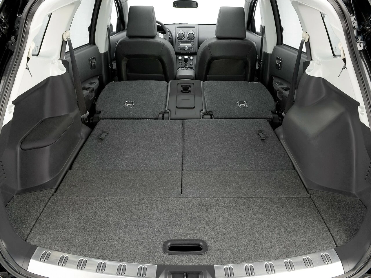 Nissan Qashqai+2 2008–2010