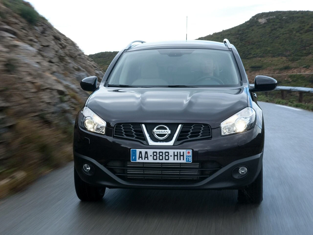 Nissan Qashqai+2 2010–2013