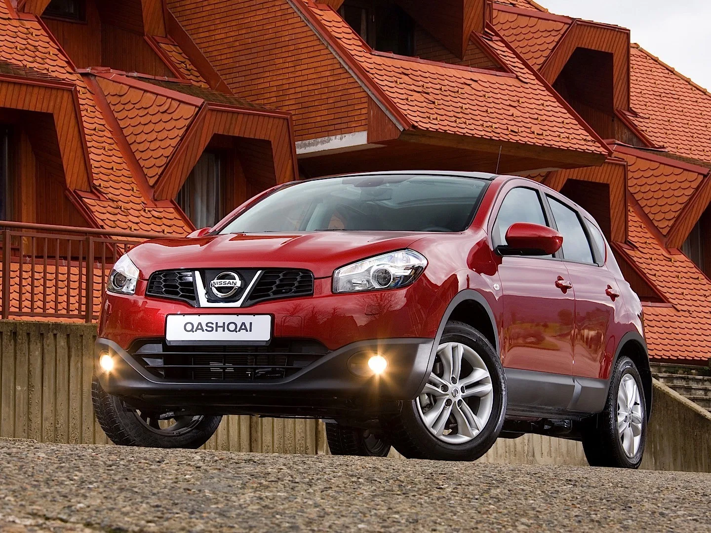 Nissan Qashqai 2010–2013