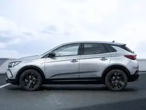 Opel Grandland X 2021–2024 · Grandland