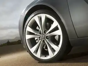 Opel Insignia 2008–2013