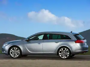 Opel Insignia 2008–2013