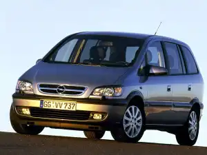 Opel Zafira 2003–2006
