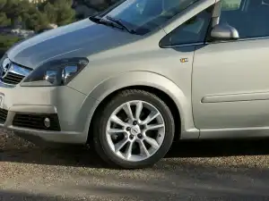 Opel Zafira 2005–2008