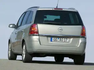 Opel Zafira 2005–2008