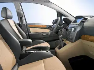 Opel Zafira 2005–2008