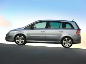 Opel Zafira 2008–2014