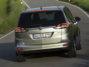 Opel Zafira 2011–2016