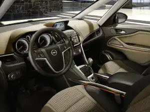 Opel Zafira 2011–2016
