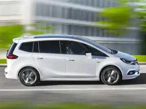 Opel Zafira 2016–2019
