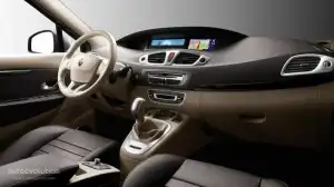 2009–2013 (Grand Scenic III) photo
