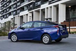 Toyota Prius 2015–2018