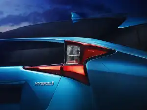 Toyota Prius 2018–2022