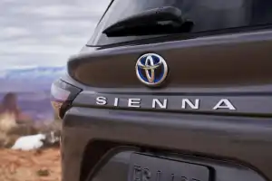Toyota Sienna 2020–2025