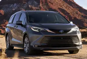 Toyota Sienna 2020–2025