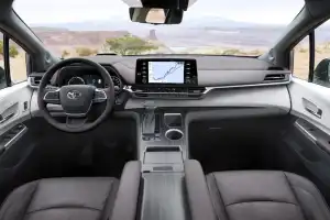 Toyota Sienna 2020–2025