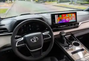 Toyota Sienna 2025–2026