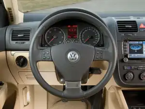 Volkswagen Golf 2003–2009