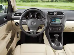 Volkswagen Golf 2008–2012