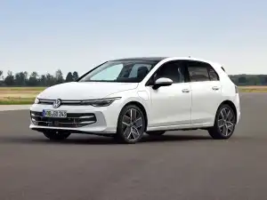 Volkswagen Golf 2024–2026