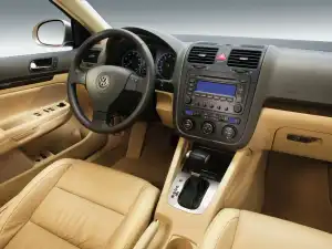 Volkswagen Jetta 2005–2011