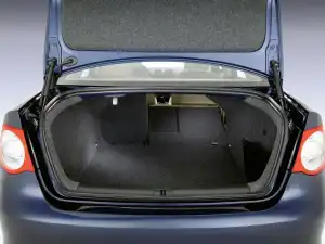 Volkswagen Jetta 2005–2011