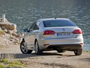 Volkswagen Jetta 2010–2015