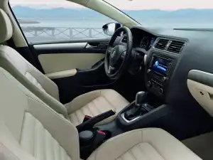 Volkswagen Jetta 2010–2015