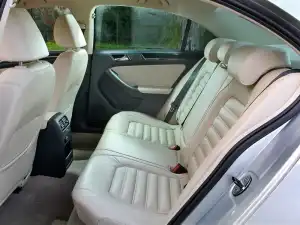 Volkswagen Jetta 2010–2015