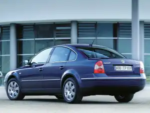 Volkswagen Passat 2000–2005