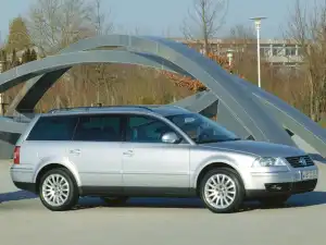 Volkswagen Passat 2000–2005