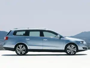 Volkswagen Passat 2005–2010