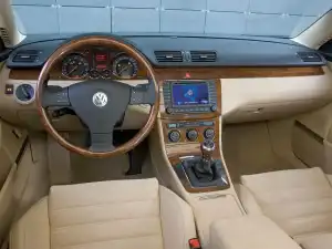 Volkswagen Passat 2005–2010