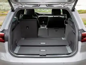 Volkswagen Passat 2019–2023