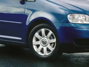 Volkswagen Touran 2003–2006