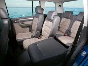 Volkswagen Touran 2006–2010