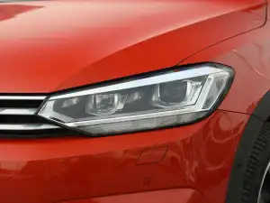 Volkswagen Touran 2010–2015