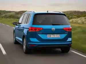 Volkswagen Touran 2015–2026