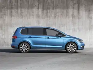 Volkswagen Touran 2015–2026