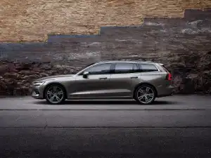 Volvo V60 2018–2026