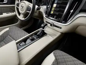 Volvo V60 2018–2026