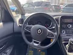 Renault Grand Scenic — Изображение 21