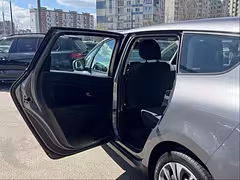 Renault Grand Scenic — Изображение 9
