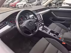 Volkswagen Passat B8 — Изображение 11